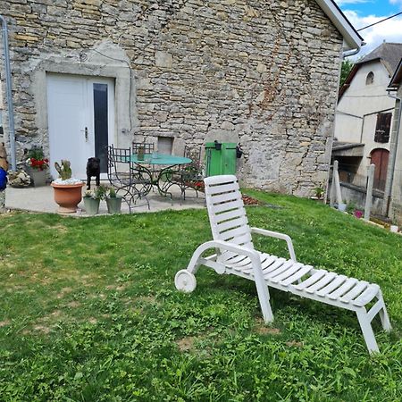 Appartement De La Laiterie Avec Petit Jardin. Eysus Exterior photo