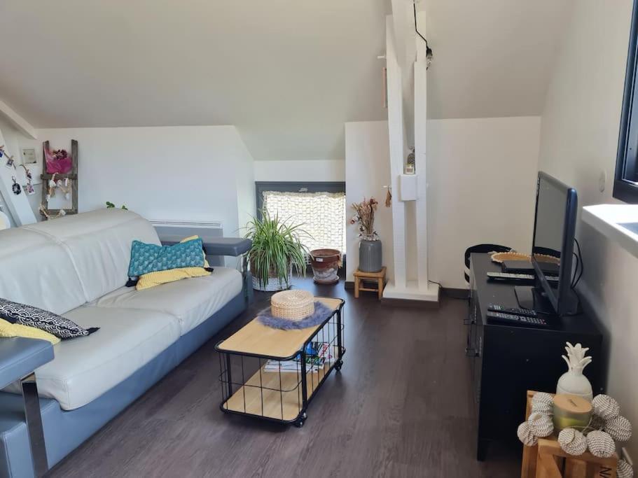 Appartement De La Laiterie Avec Petit Jardin. Eysus Exterior photo